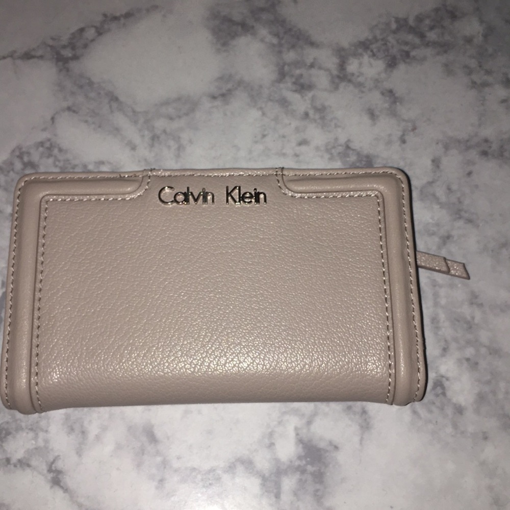 Pastel pink Calvin Klein wallet
